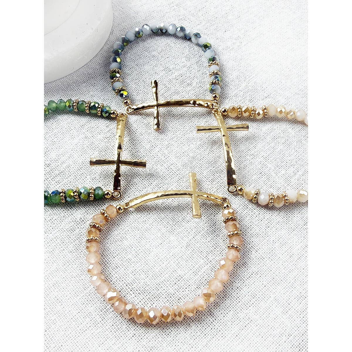 Hammered Cross Bead Stretch Bracelet