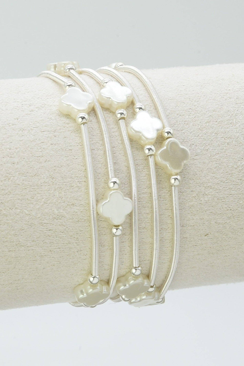 5 Piece Clover Multi Strand Bracelet Set: Gold Cream