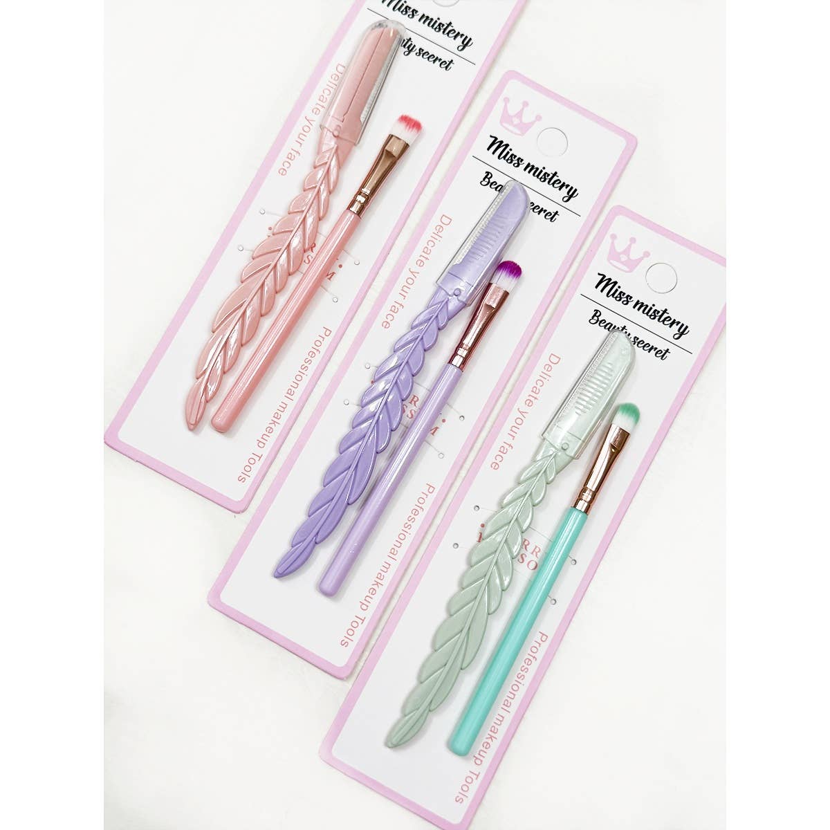 Eyebrow Shaping Razor and Brush Set