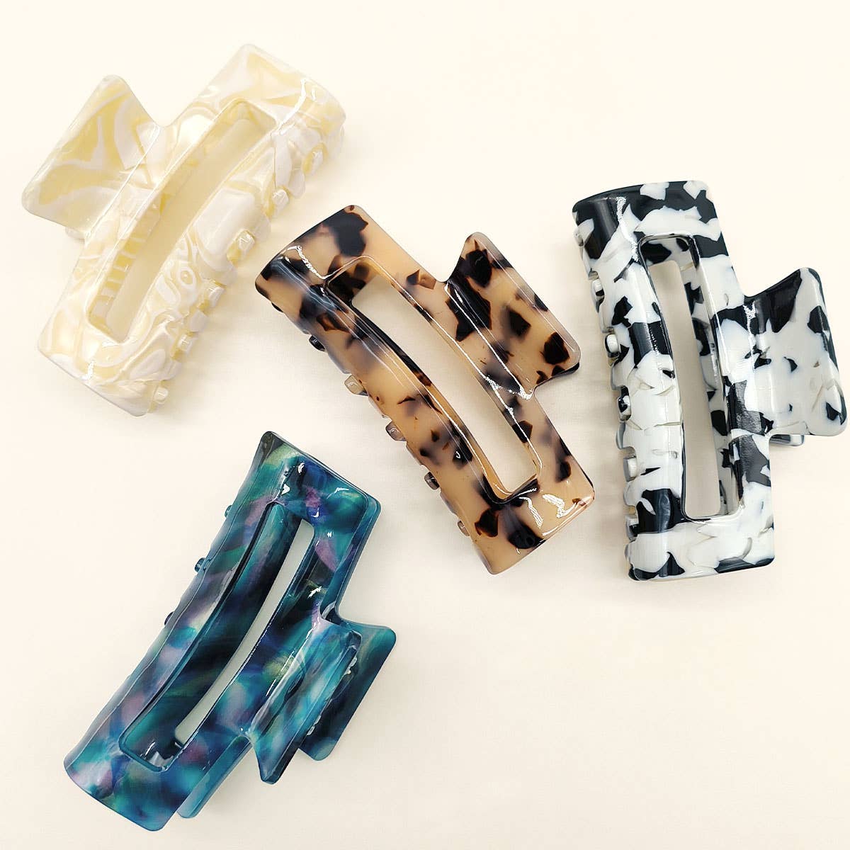 3.22" Tortoise Shell Hair Claw Clip