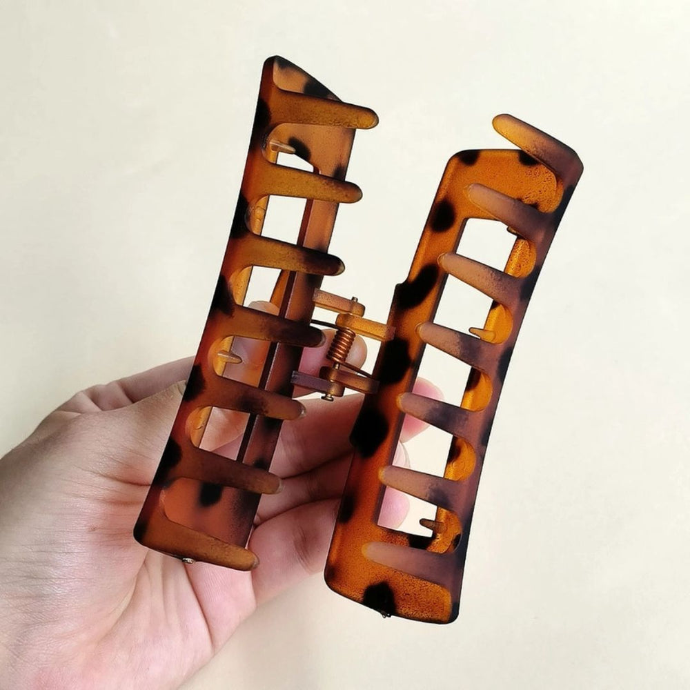 Matte Large Rectangular Hair Claw