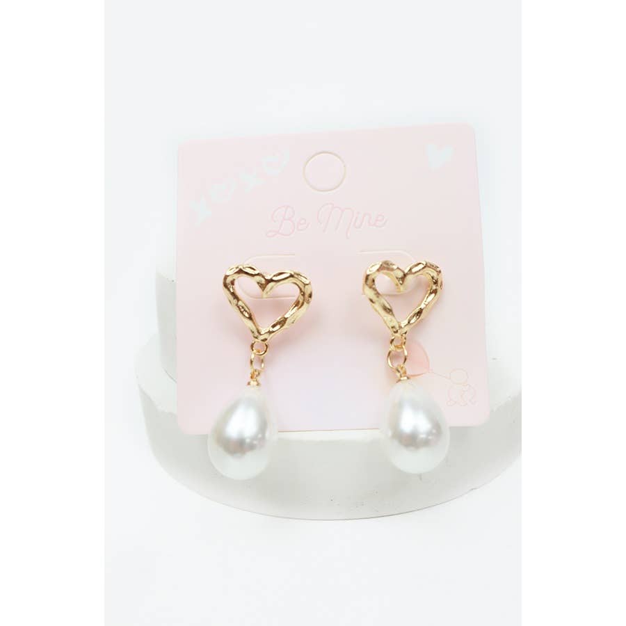 Hammered Heart Pearl Drop Earring