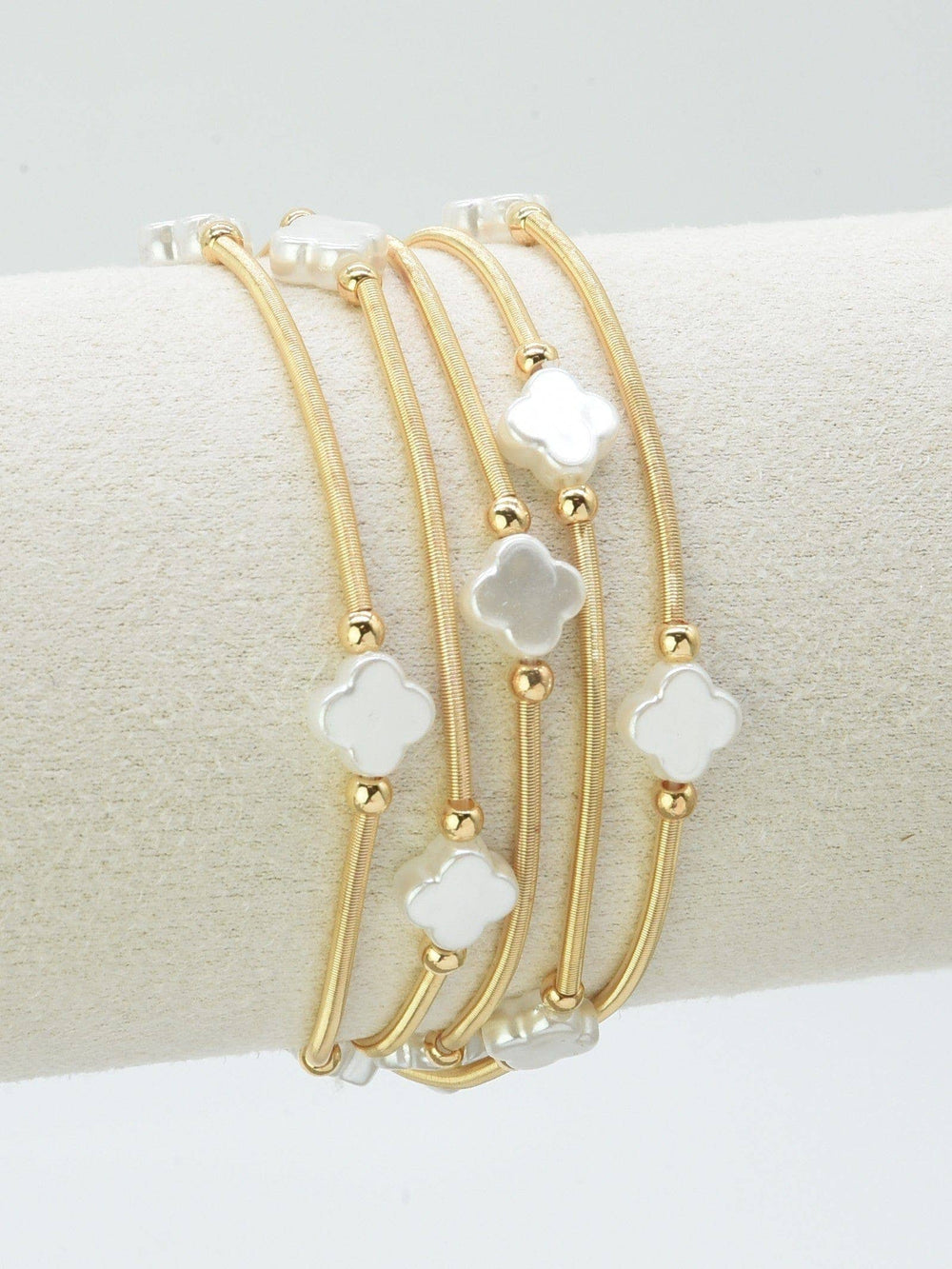 5 Piece Clover Multi Strand Bracelet Set: Gold Cream