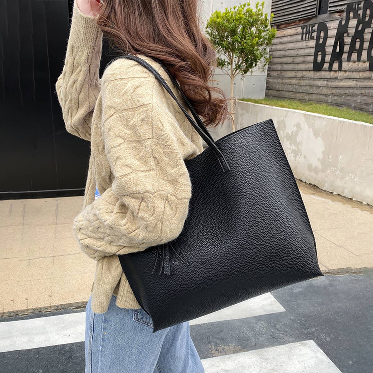 Big Capacity Tassel Tote Handbag Red