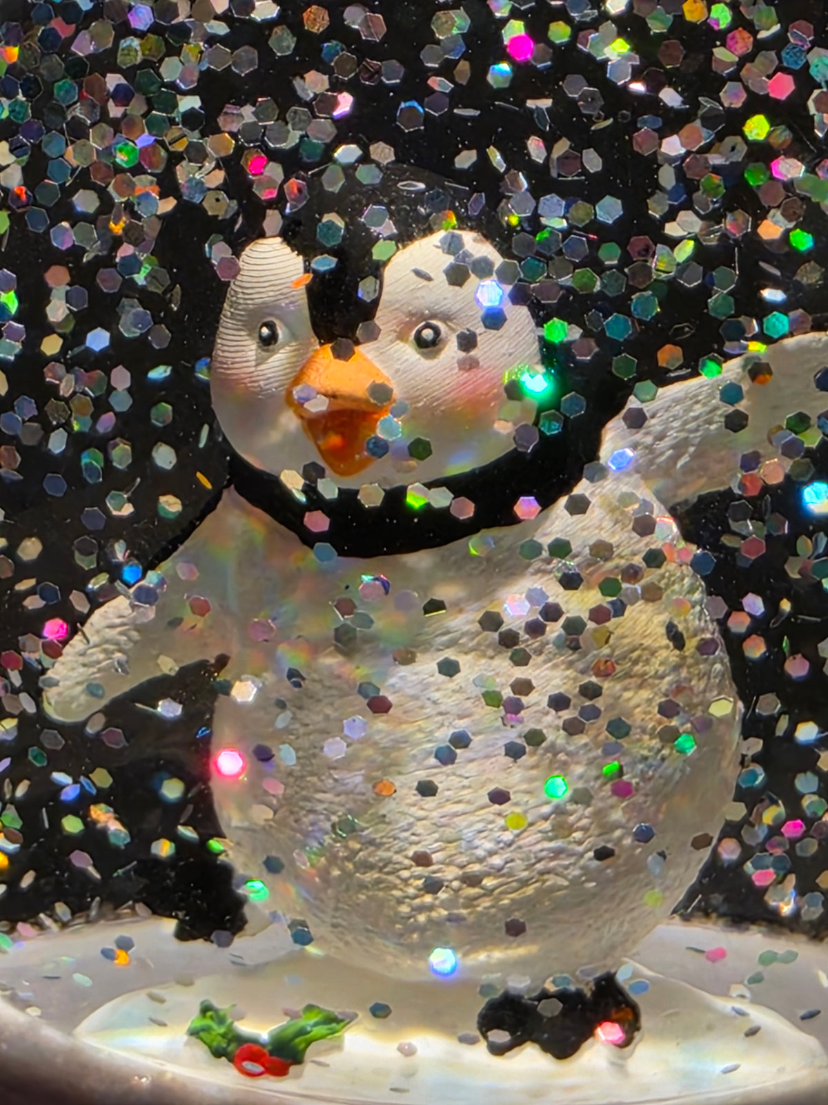 Lighted Penguin In Igloo, Shimmering Merry Lites