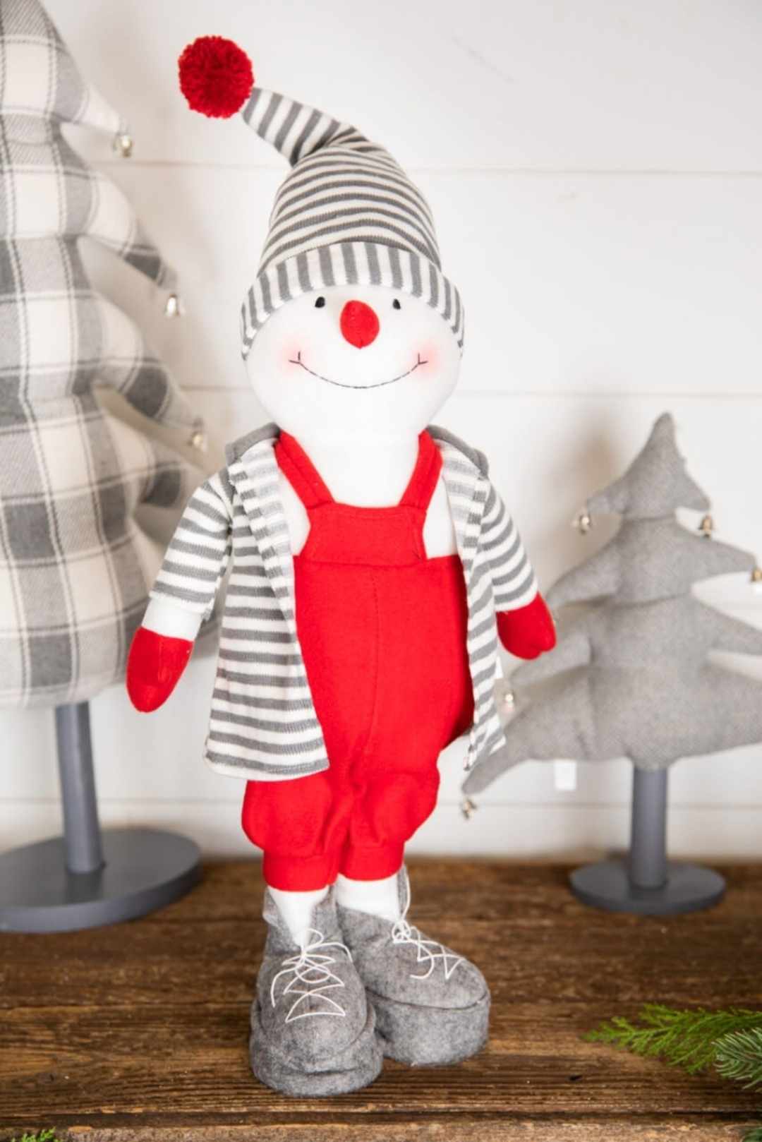 20” Standing Snowman Figure