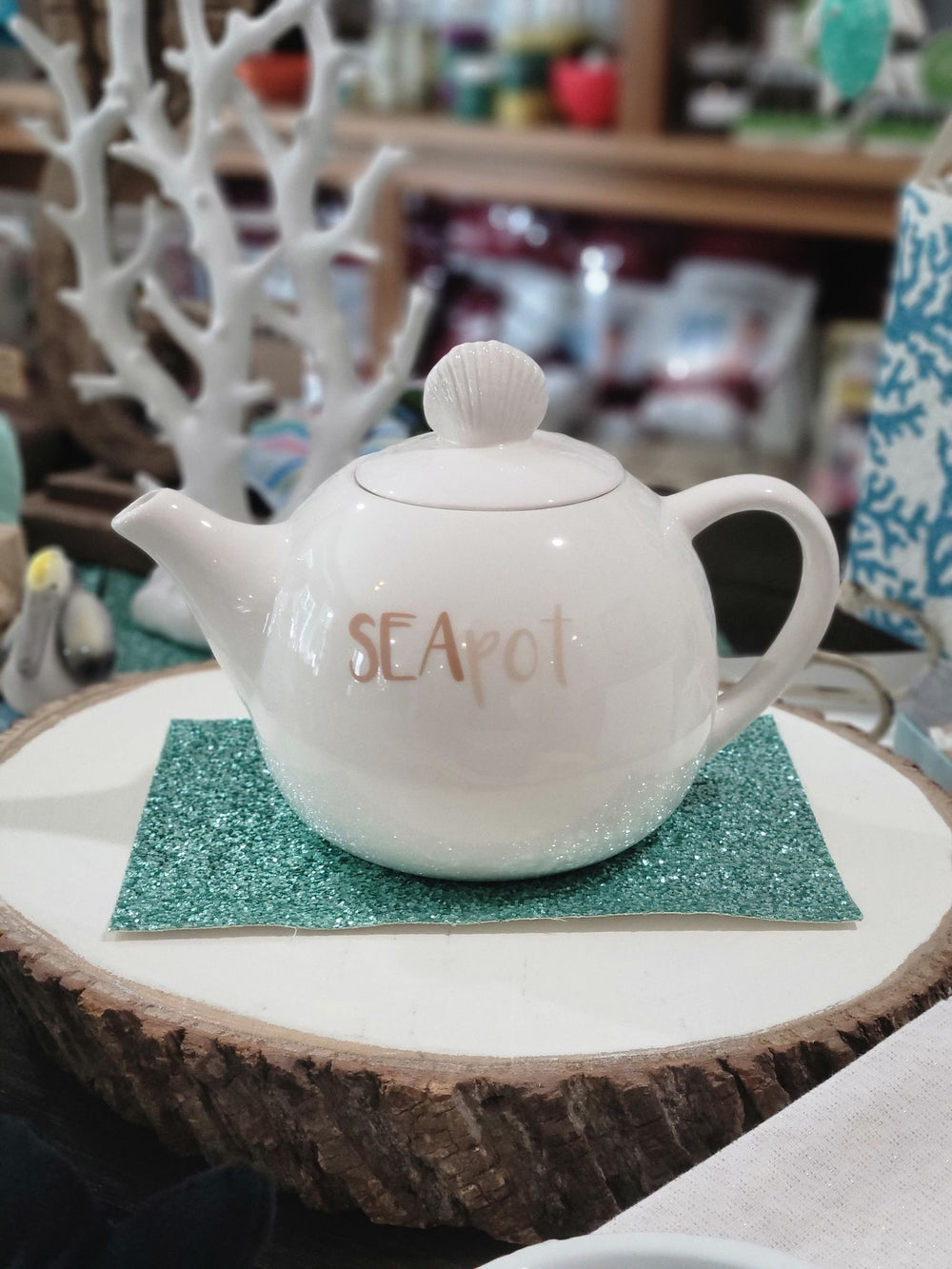 CERAMIC SEAPOT TEAPOT WITH SEASHELL LID