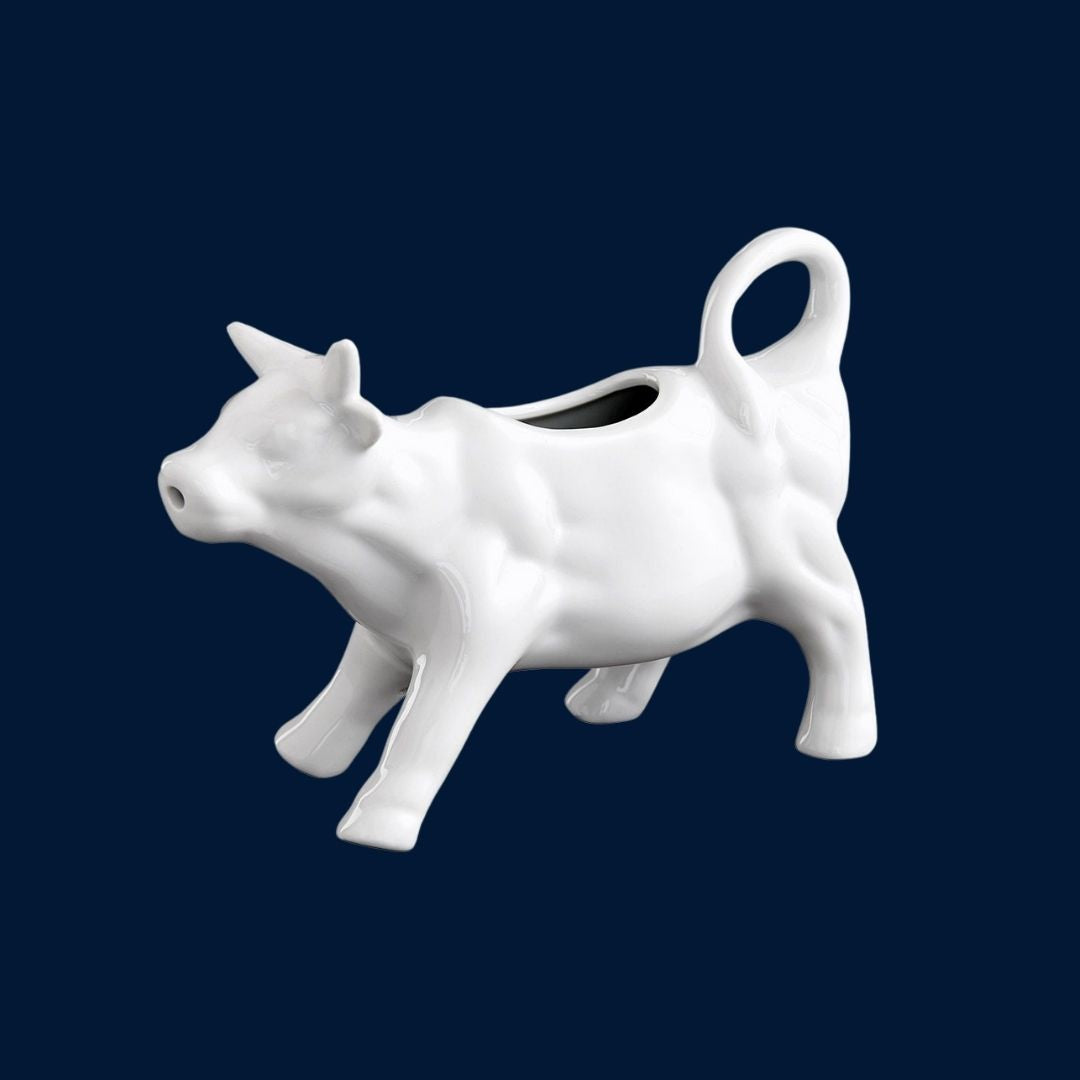 PORCELAIN COW CREAMER WITH HANDLE